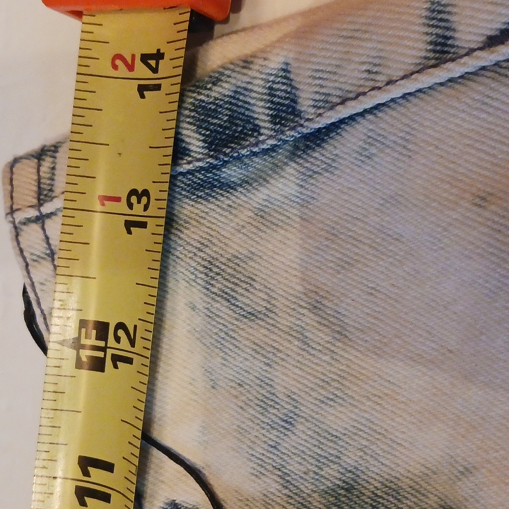 VERO MEDO WHITEWASH DENIM ANKLE JEANS - Picture 9 of 11